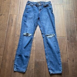 R Jeans- blue jeans, size 27- in seam 30”, slim (reitmans)